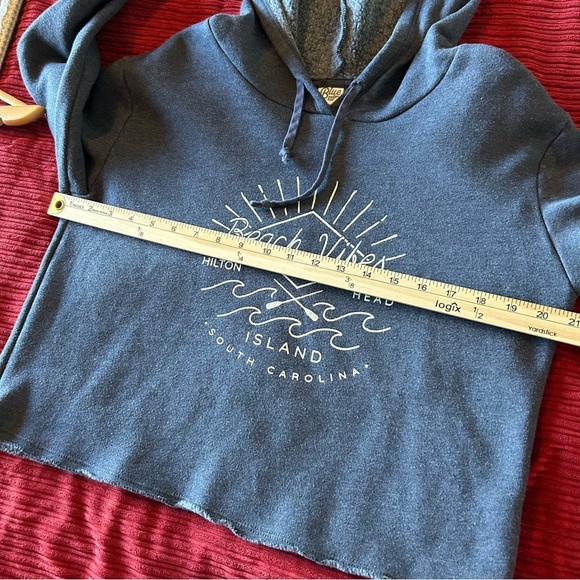Blue 84 Hilton Head Island Beach Vibes Cropped Hoodie. Size Medium. - Picture 11 of 12